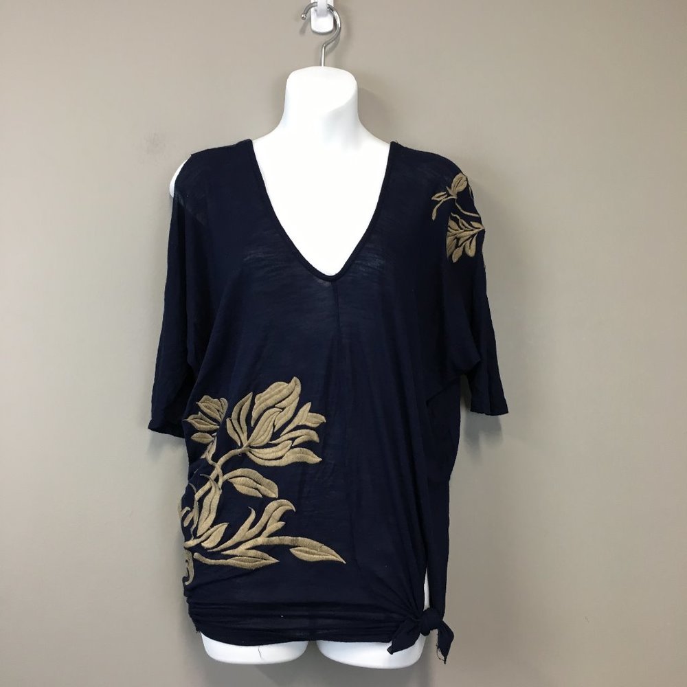 ENTI Navy Gold Floral Cold Shoulder Tie Waist Top